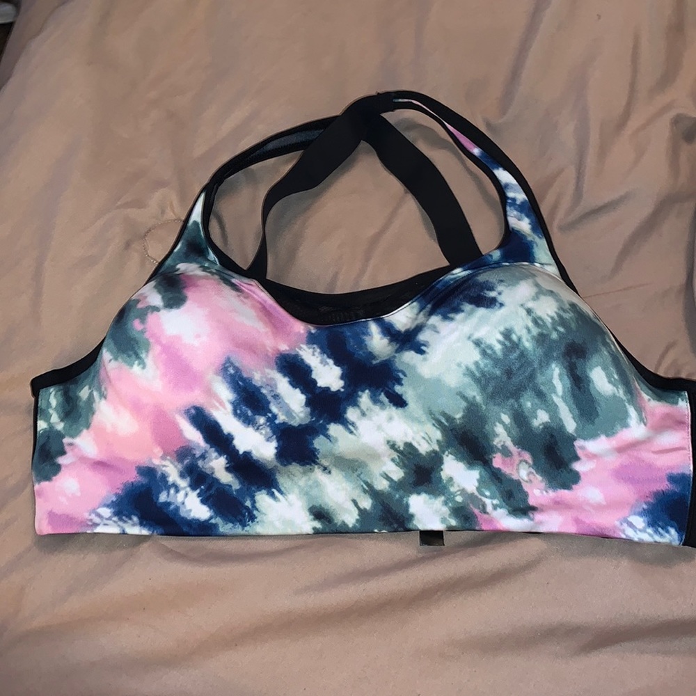 VS Pink sports bra XL